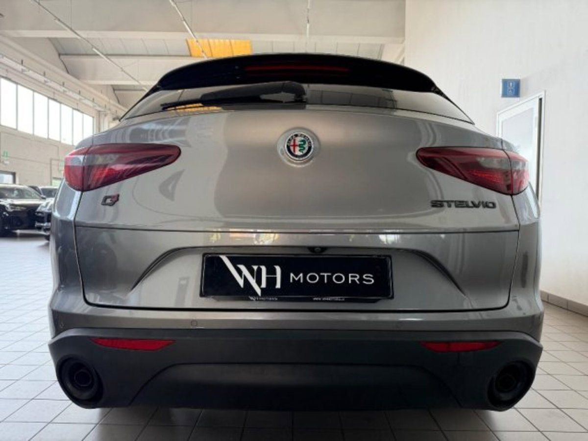 Alfa Romeo Stelvio Stelvio 2.2 Turbodiesel 210 CV AT8 Q4 6C Villa D'este (5)